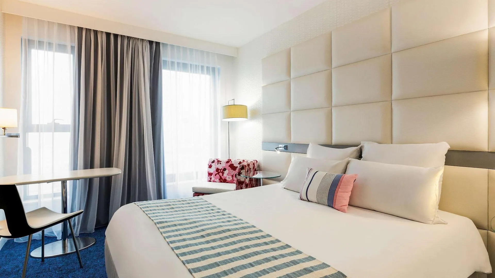 Mercure President Biarritz Plage 4*,  Франция